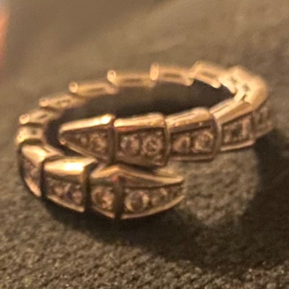Bvlgari serpenti ring